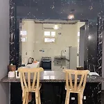 استوديو ارضي هادئ و مريح جدا